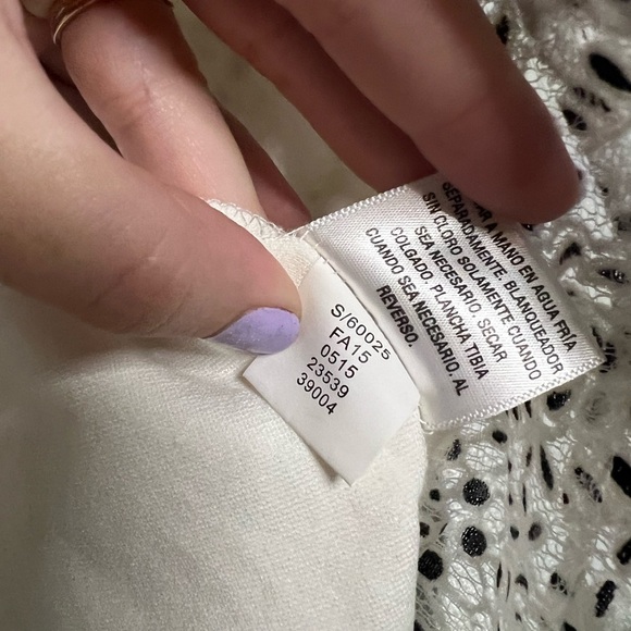 Bar III White and Black Boho Lace Tank Top Small - Picture 7 of 8